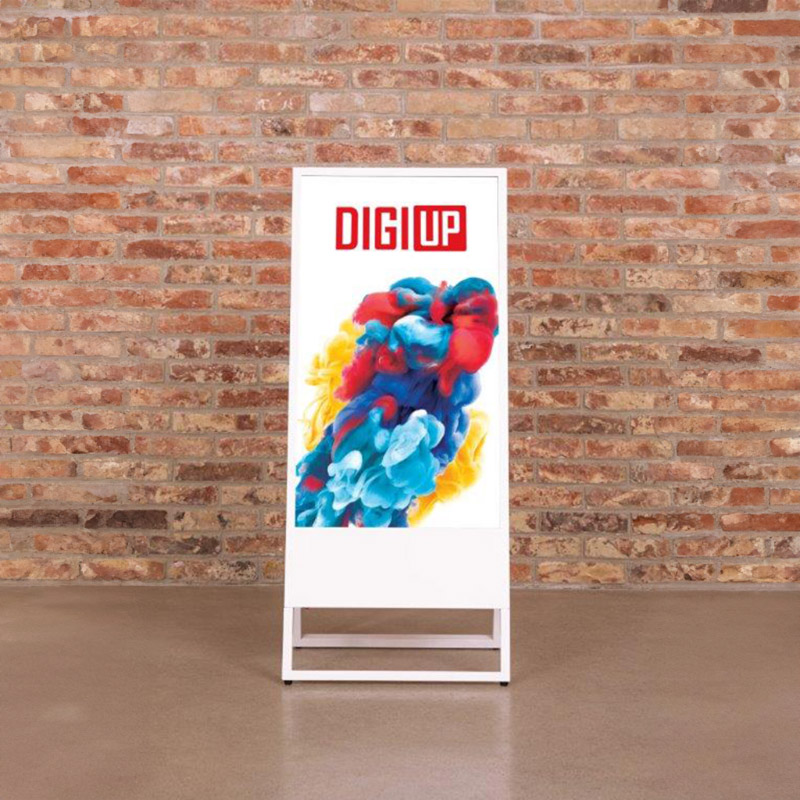 digiup_stand_02